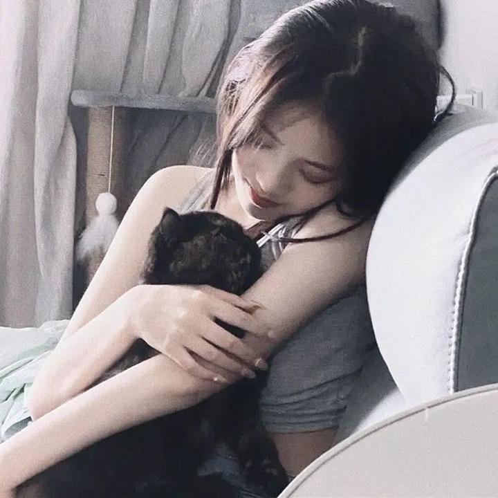 女人河